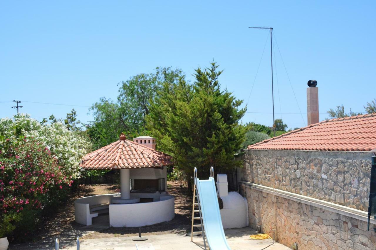 Villa Artemis Aegina ภายนอก รูปภาพ