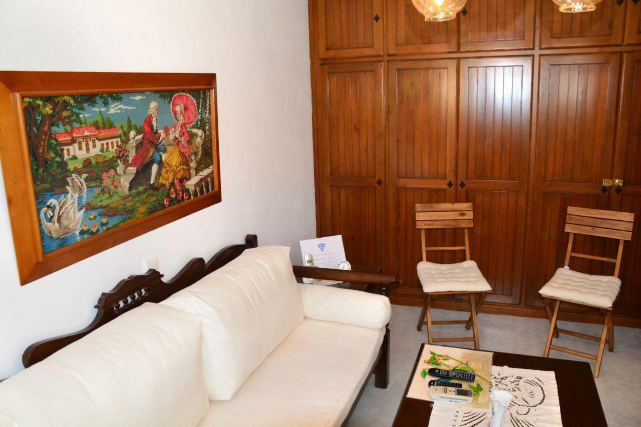 Villa Artemis Aegina ภายนอก รูปภาพ