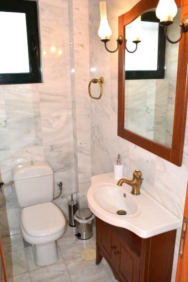 Villa Artemis Aegina ภายนอก รูปภาพ